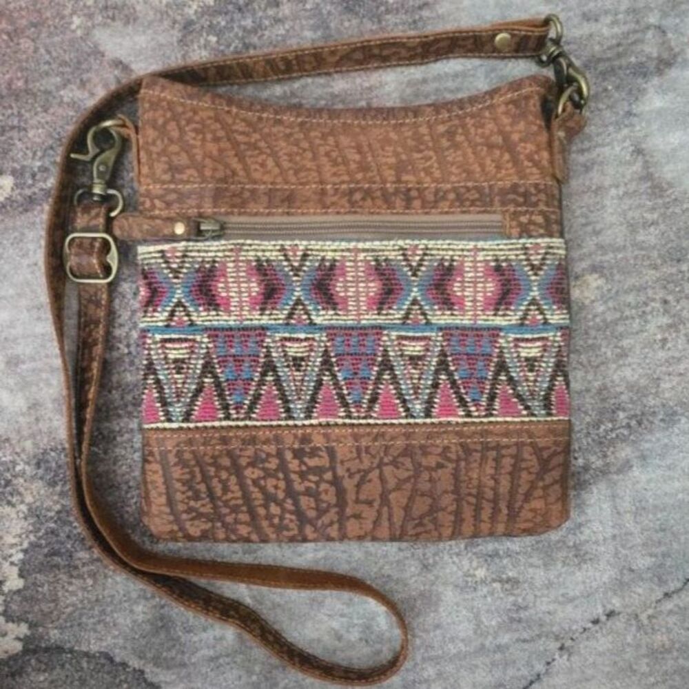 Myra Bag Geometric Woven Crossbody Brown Multicolor Southwestern Boho